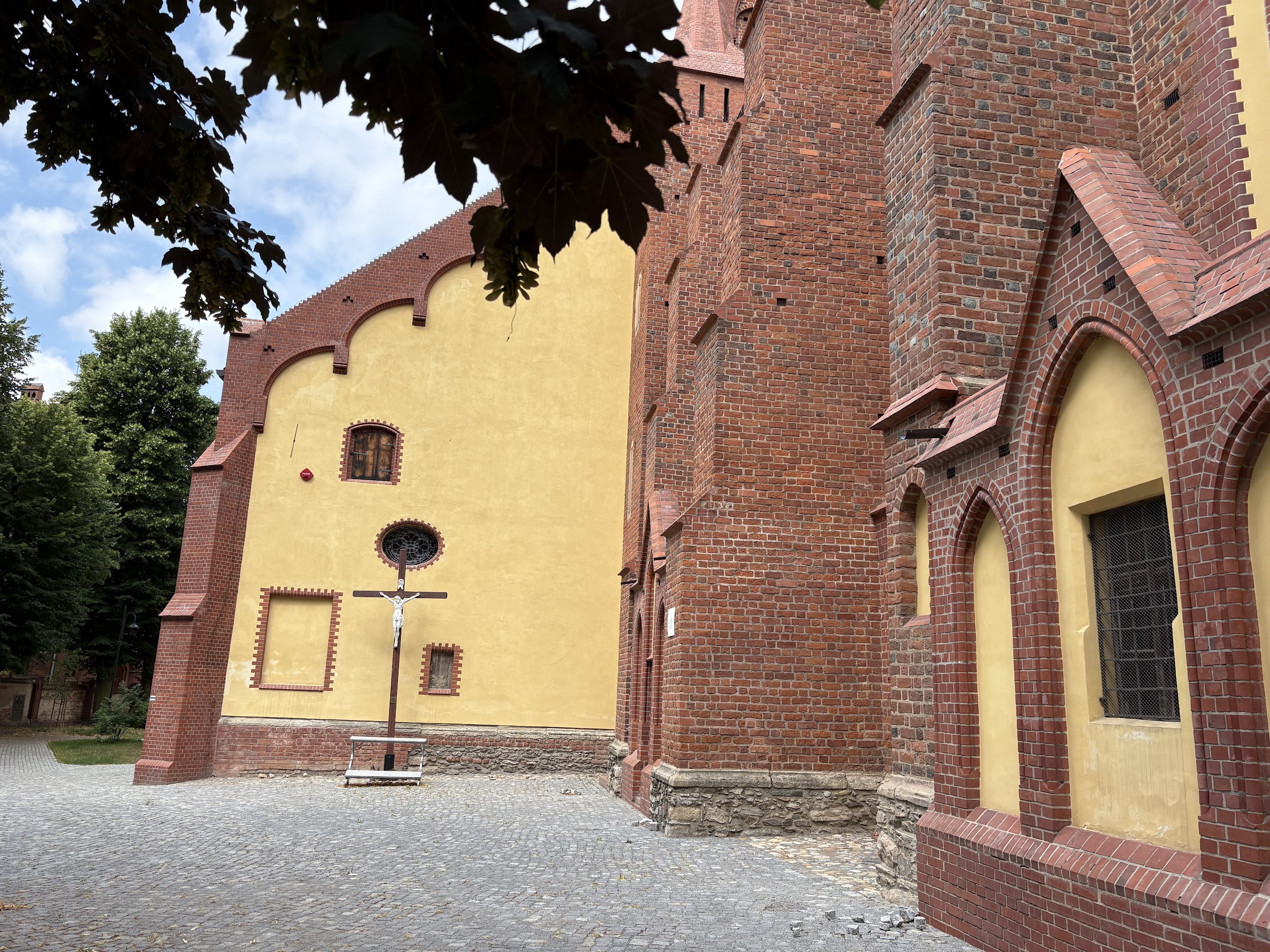 Ząbkowice Śląskie - Kościół św. Anny